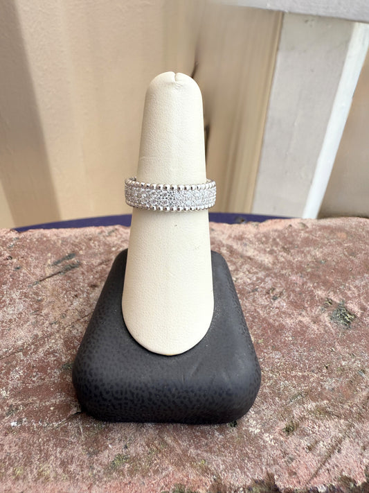 Moissanite Band