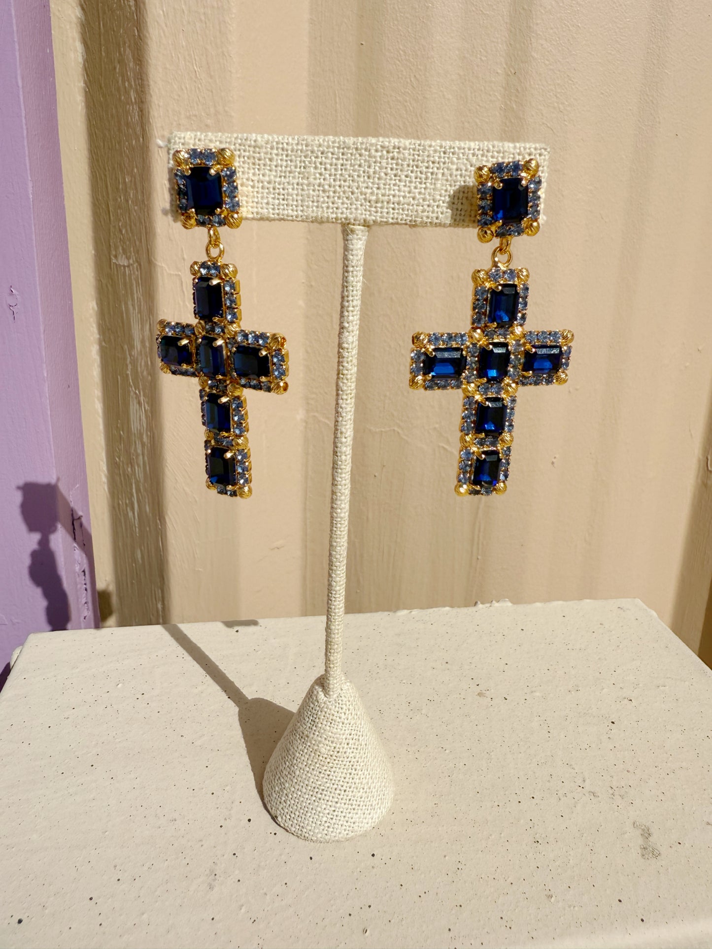 MonnaLuna Cross Earrings