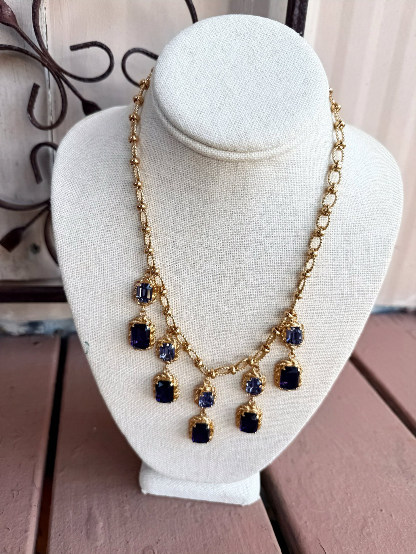 MonnaLuna Statement Necklace