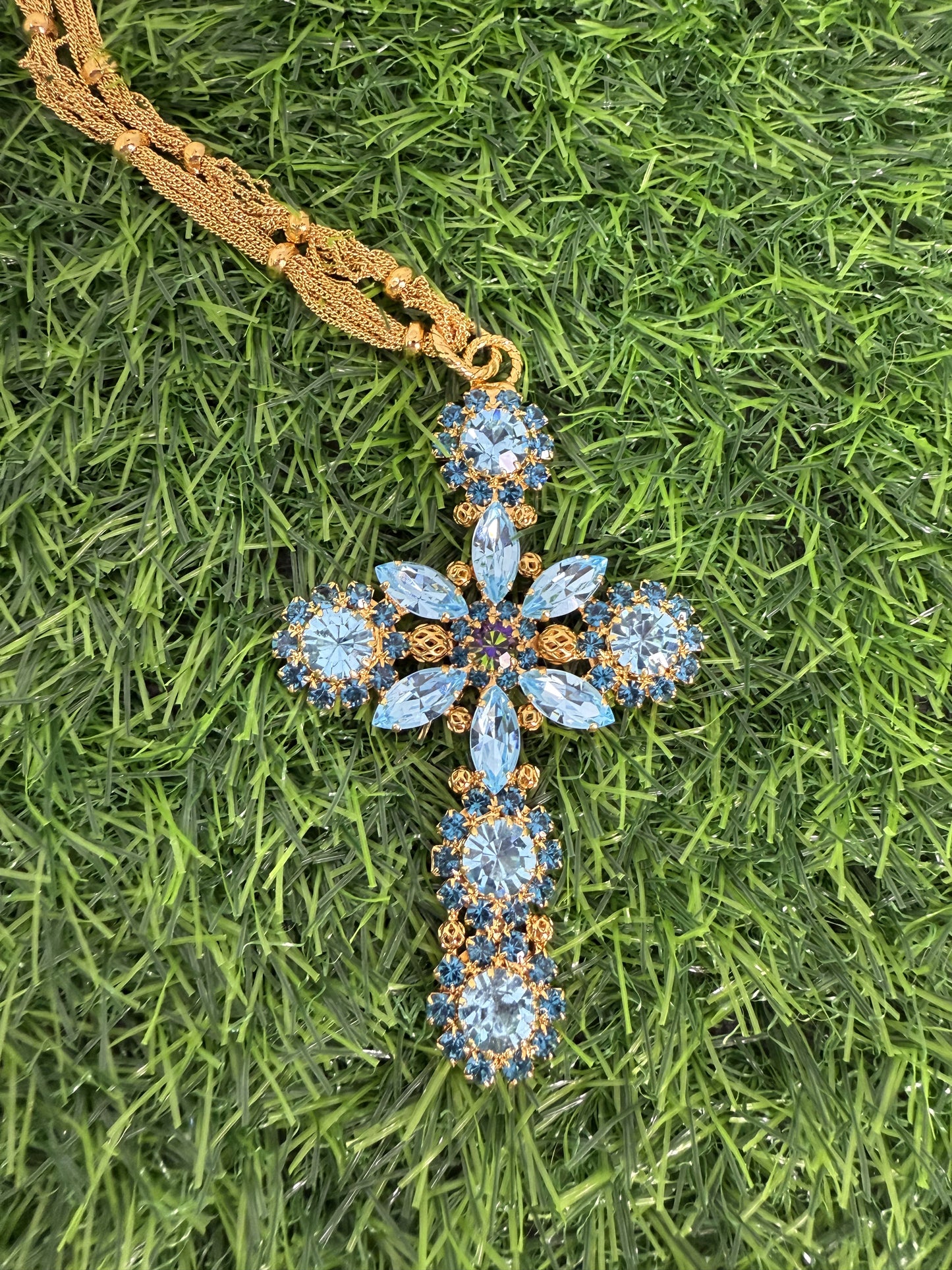 MonnaLuna Cross Necklace