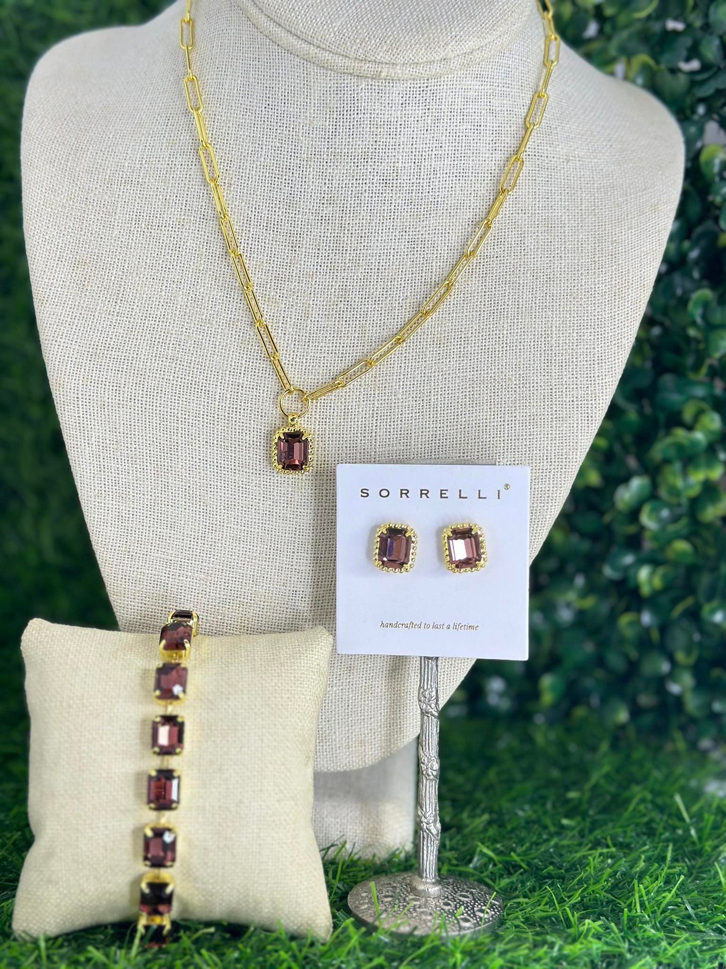 Sorrelli Burgundy Set