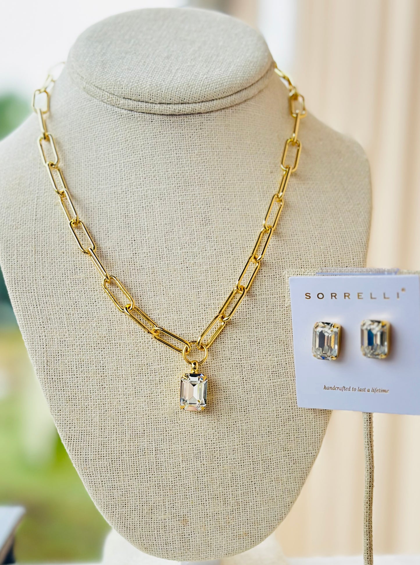 Nia Pendant Set- bright gold clear