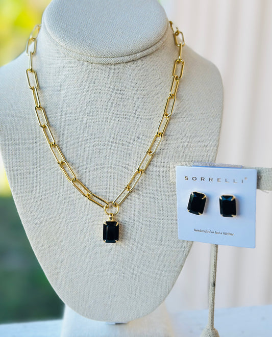 Paperclip chain set jet $115